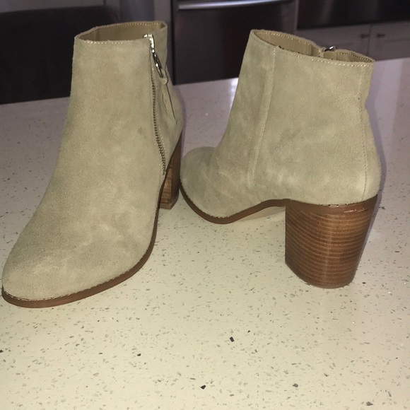 Ankle Boots Never Worn - Picture 2 of 6